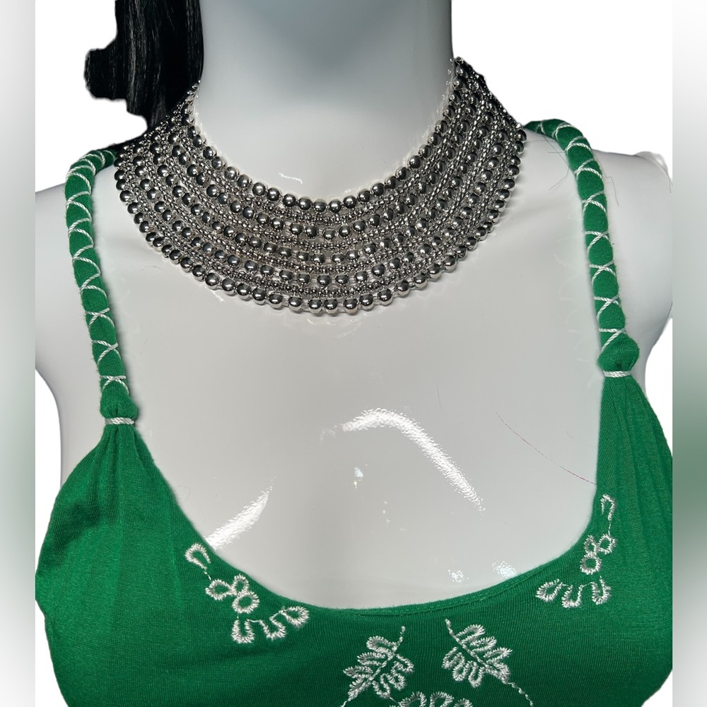 Silver statement necklace - Picture 8 of 11